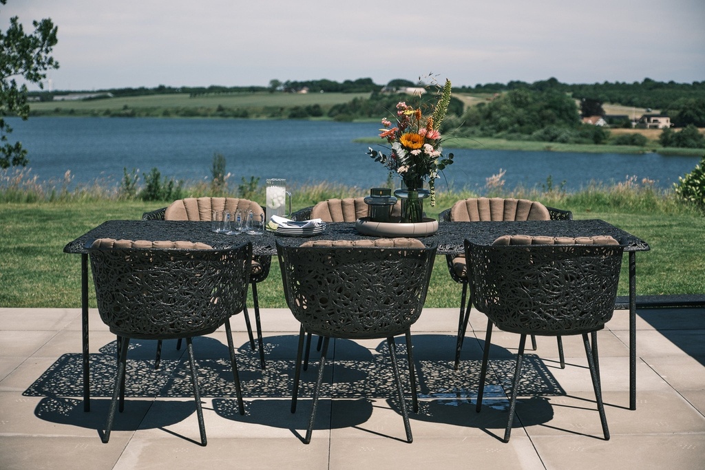 RLK1 Square Dining Table